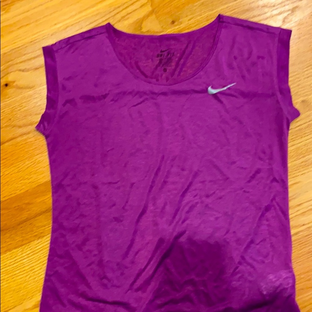 Nike sheer workout top xs